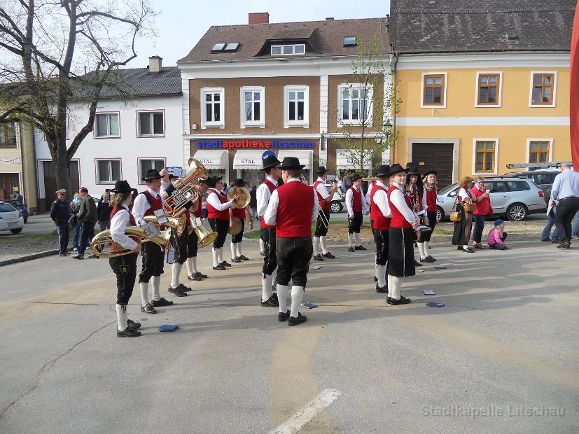 2013_04_30 Maibaumaufstellen (2)